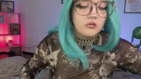 Snapshot of eloisee_ chatting on November 2025 04:46:02 AM Eloise . online show from November 2025 04:46:02 AM