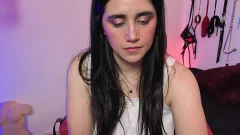 elowen_halley1 online show from April 2026 12:02:02 AM