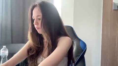 Snapshot of elowynx chatting on June 2026 08:59:02 AM Milana online show from June 2026 08:59:02 AM