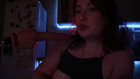 Snapshot of elsasquirt chatting on July 2026 06:43:02 PM Elsa online show from July 2026 06:43:02 PM