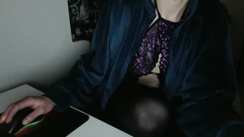 Snapshot of elssa_rush chatting on March 2025 05:49:01 PM elssa_rush online show from March 2025 05:49:01 PM