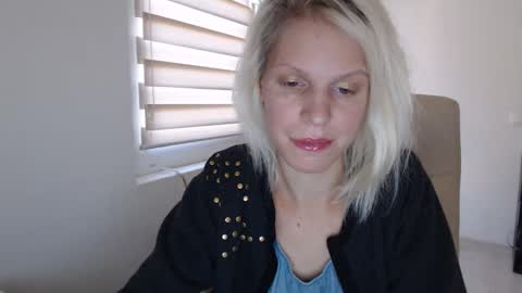 Snapshot of elssa_rush chatting on September 2025 06:17:01 AM elssa_rush online show from September 2025 06:17:01 AM