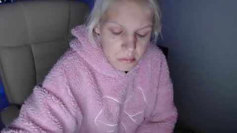 Snapshot of elssa_rush chatting on December 2025 08:00:02 AM elssa_rush online show from December 2025 08:00:02 AM