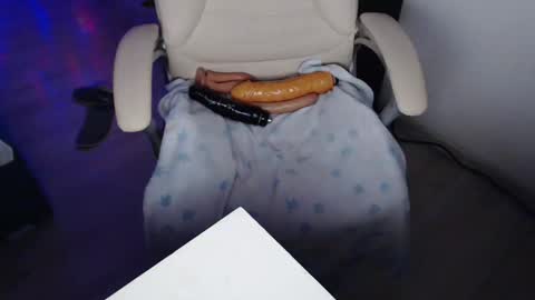 Snapshot of elssa_rush chatting on December 2025 06:58:02 PM elssa_rush online show from December 2025 06:58:02 PM