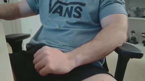 Snapshot of eltanke2206 chatting on March 2025 02:21:02 PM alexgarg online show from March 2025 02:21:02 PM