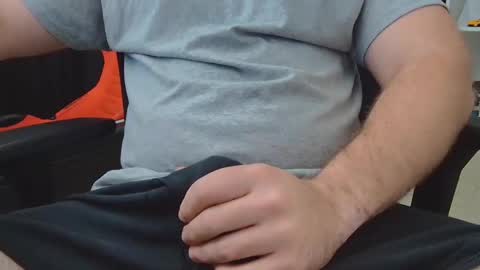 Snapshot of eltanke2206 chatting on October 2025 06:52:02 PM alexgarg online show from October 2025 06:52:02 PM