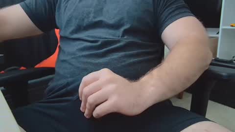 Snapshot of eltanke2206 chatting on October 2025 06:52:02 PM alexgarg online show from October 2025 06:52:02 PM