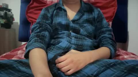 Snapshot of elvergudo0 chatting on November 2025 07:00:01 AM Diego online show from November 2025 07:00:01 AM