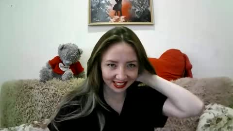 Snapshot of elvinasweet chatting on October 2025 05:51:02 AM ElvinaSweet online show from October 2025 05:51:02 AM
