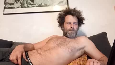 elyjahoye online show from February 2026 11:09:01 PM