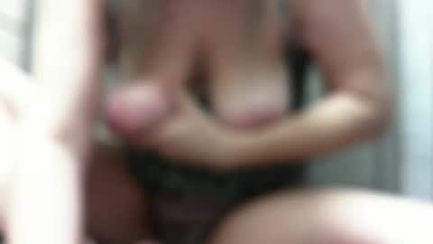 Snapshot of elyseblue chatting on February 2026 04:46:02 AM elyseblue online show from February 2026 04:46:02 AM