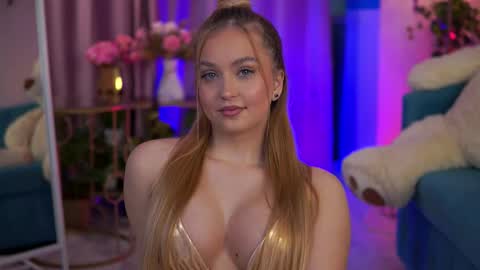 Elyssa online show from January 2026 07:17:02 PM