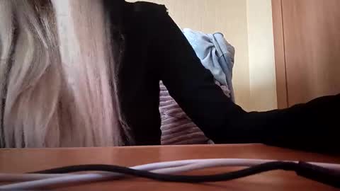 Elza Kom online show from October 2025 07:16:01 AM