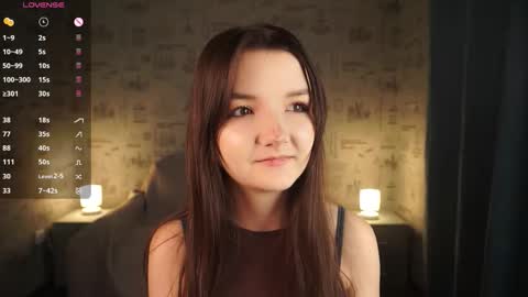 Snapshot of em1ly_e chatting on November 2025 09:39:02 PM Emily online show from November 2025 09:39:02 PM