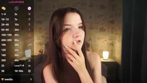 Snapshot of em1ly_e chatting on November 2025 09:24:01 PM Emily online show from November 2025 09:24:01 PM