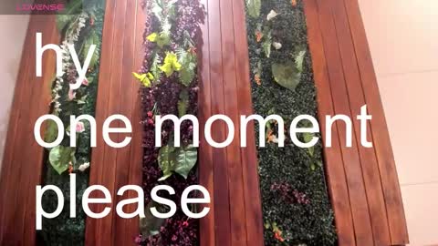 Ema  online show from November 2025 08:02:01 PM