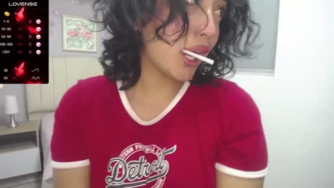 Snapshot of ema_saenz chatting on December 2024 10:30:01 PM Ema online show from December 2024 10:30:01 PM