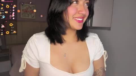 Snapshot of ema_saenz chatting on January 2025 07:00:02 PM Ema online show from January 2025 07:00:02 PM