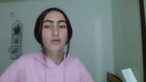 Snapshot of ember57607 chatting on February 2025 01:06:01 PM ember57607 online show from February 2025 01:06:01 PM