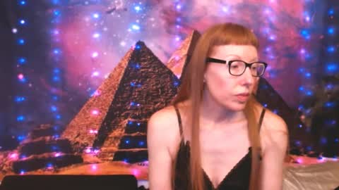 Snapshot of ember_starleena chatting on February 2025 08:03:02 PM Ember Starleena online show from February 2025 08:03:02 PM