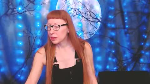 Snapshot of ember_starleena chatting on October 2025 02:18:02 PM Ember Starleena online show from October 2025 02:18:02 PM