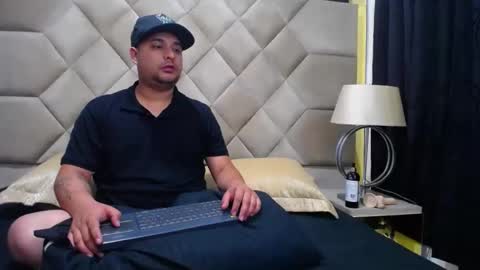 Ember and Wanda online show from March 2025 04:27:02 AM