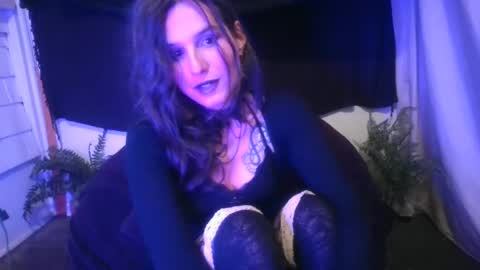 Ellie online show from January 2025 01:10:01 AM