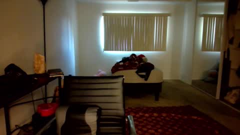 embersboudoir online show from February 2026 11:13:01 PM