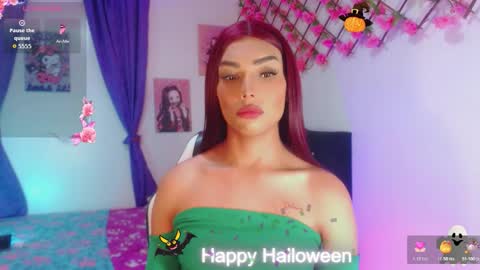 Snapshot of emeli_roushot chatting on November 2025 03:09:01 AM Emeli online show from November 2025 03:09:01 AM