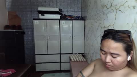 Snapshot of emely_slutxxx chatting on July 2026 10:21:02 AM Emely online show from July 2026 10:21:02 AM