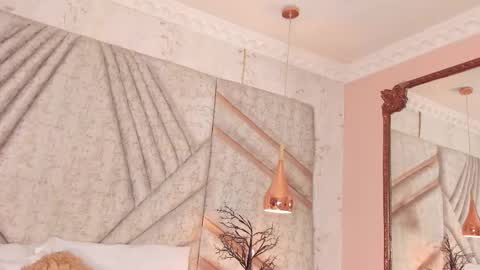 Emely online show from March 2026 04:01:01 AM