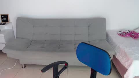 emi_carter online show from September 2025 07:08:01 PM