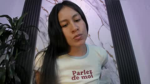 Emilia Gomez online show from May 2026 02:12:01 PM