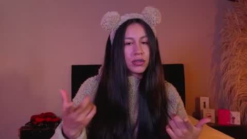 Emilia Gomez online show from June 2026 02:51:02 AM