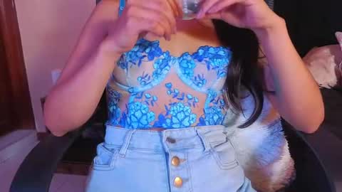 Emilia Gomez online show from July 2026 03:39:01 AM