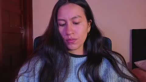 Emilia Gomez online show from August 2026 03:21:02 AM