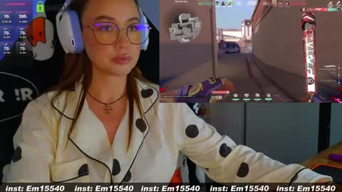 Snapshot of emili1_bc chatting on January 2025 11:46:01 AM Emili online show from January 2025 11:46:01 AM