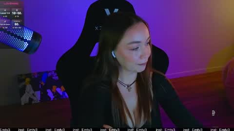 Emili online show from April 2026 09:40:02 AM