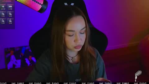 Emili online show from April 2026 10:42:01 AM