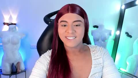 Emili roux online show from March 2026 10:10:01 AM