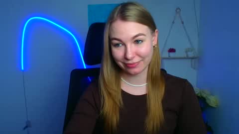 Snapshot of emilia_ilia chatting on February 2026 07:51:01 AM Emilia online show from February 2026 07:51:01 AM