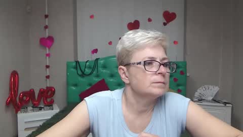 EmiliaGree online show from November 2025 06:51:01 PM