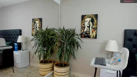 Snapshot of emilio_brandon chatting on October 2025 11:11:01 AM Emilio online show from October 2025 11:11:01 AM