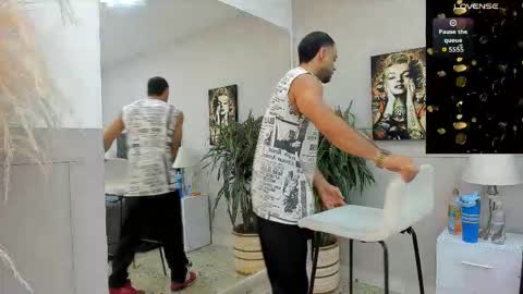 Snapshot of emilio_brandon chatting on October 2025 10:37:01 AM Emilio online show from October 2025 10:37:01 AM