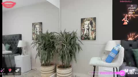 Snapshot of emilio_brandon chatting on October 2025 11:03:01 AM Emilio online show from October 2025 11:03:01 AM