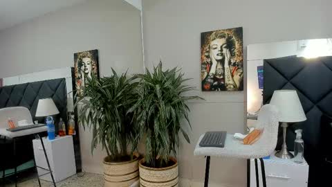 Snapshot of emilio_brandon chatting on November 2025 10:59:01 AM Emilio online show from November 2025 10:59:01 AM