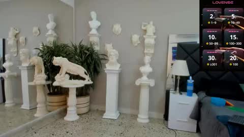 Snapshot of emilio_brandon chatting on November 2025 10:09:01 AM Emilio online show from November 2025 10:09:01 AM