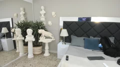 Snapshot of emilio_brandon chatting on December 2025 09:47:02 AM Emilio online show from December 2025 09:47:02 AM