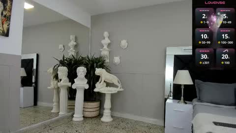 Snapshot of emilio_brandon chatting on December 2025 09:58:02 AM Emilio online show from December 2025 09:58:02 AM