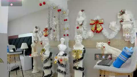 Snapshot of emilio_brandon chatting on December 2025 11:30:02 AM Emilio online show from December 2025 11:30:02 AM